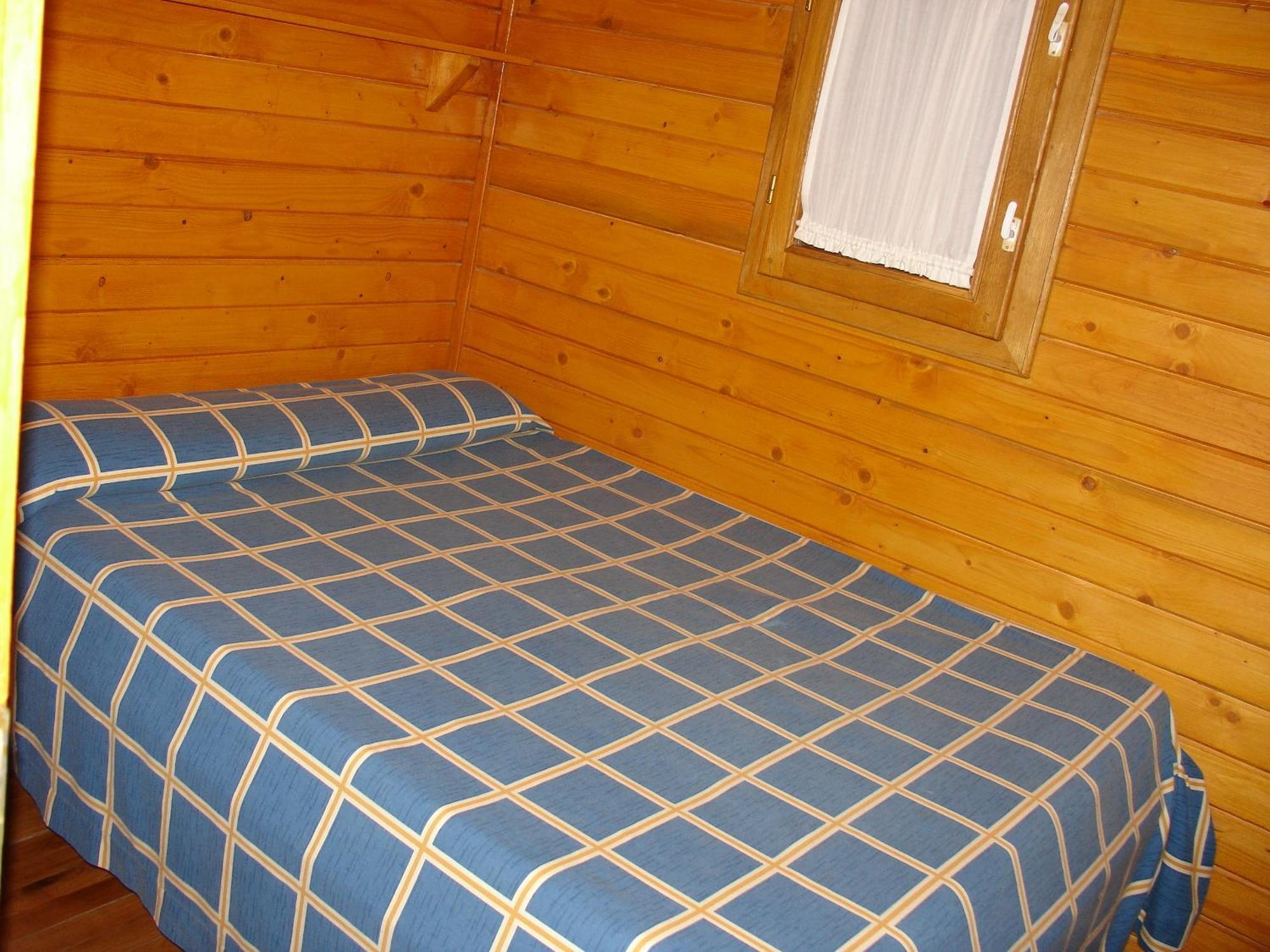 Camping Rural Llanos De Arance Coto Rios Exterior photo