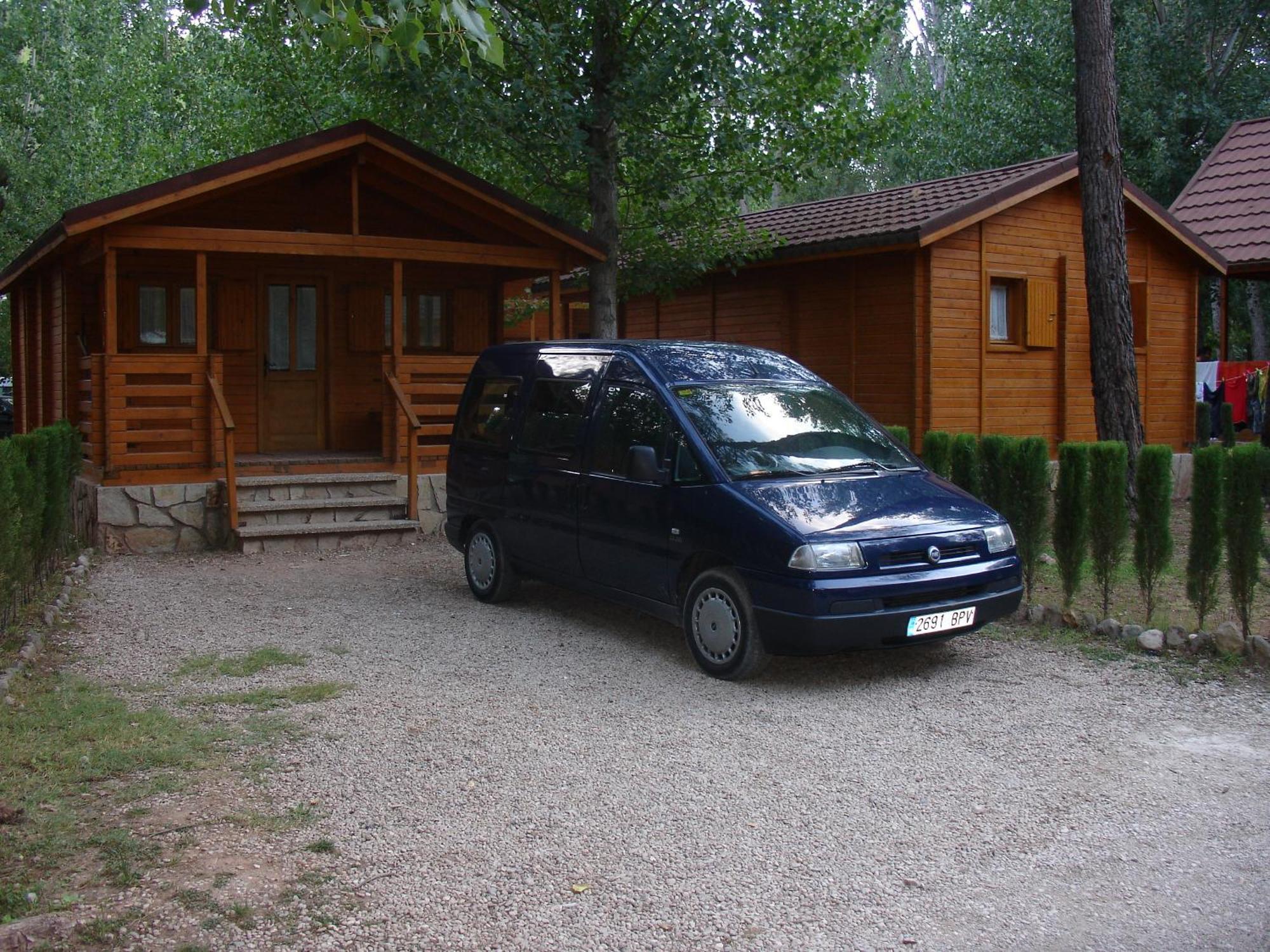 Camping Rural Llanos De Arance Coto Rios Exterior photo
